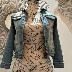 ✨Girl denim jacket ✨